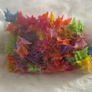 Colorful Butterfly Hair Claw Clips – Mini Clips – Lot of 100 (Kids / Y2K Style)